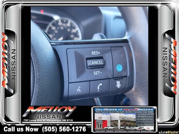 Used 2023 Nissan Rogue SV image 21