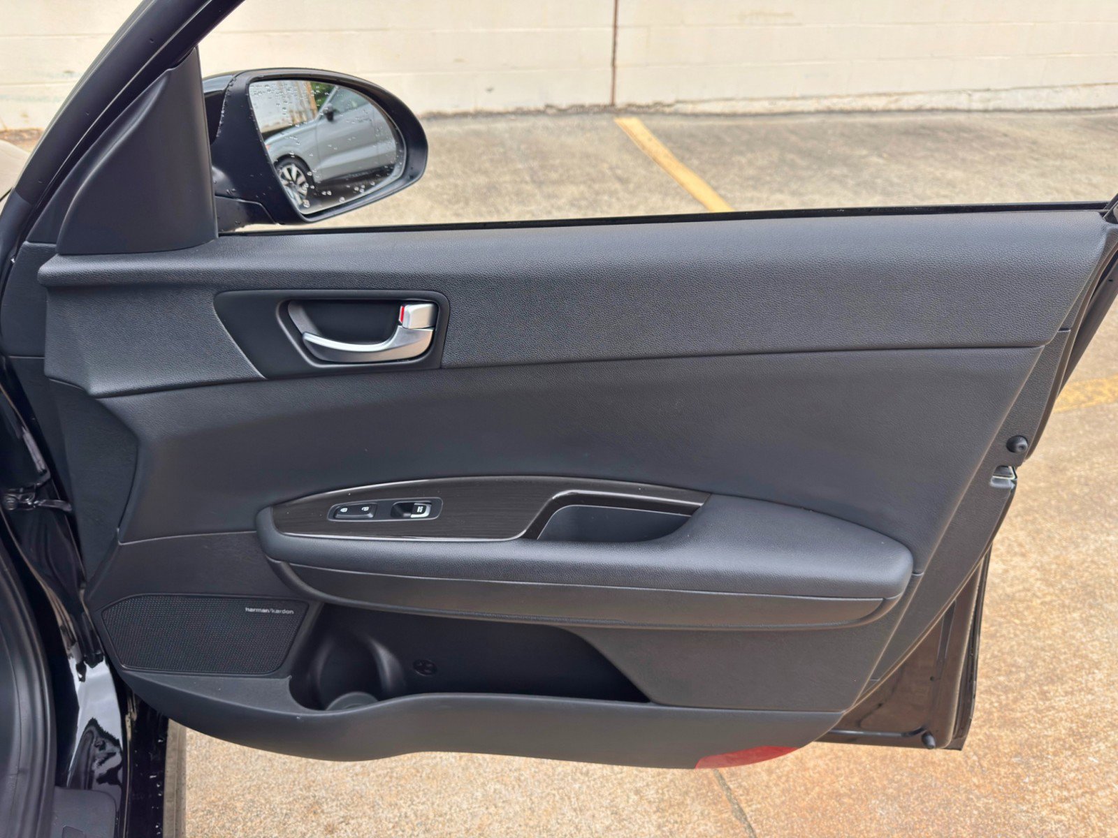 Used 2020 Kia Optima Premium FWD image 44
