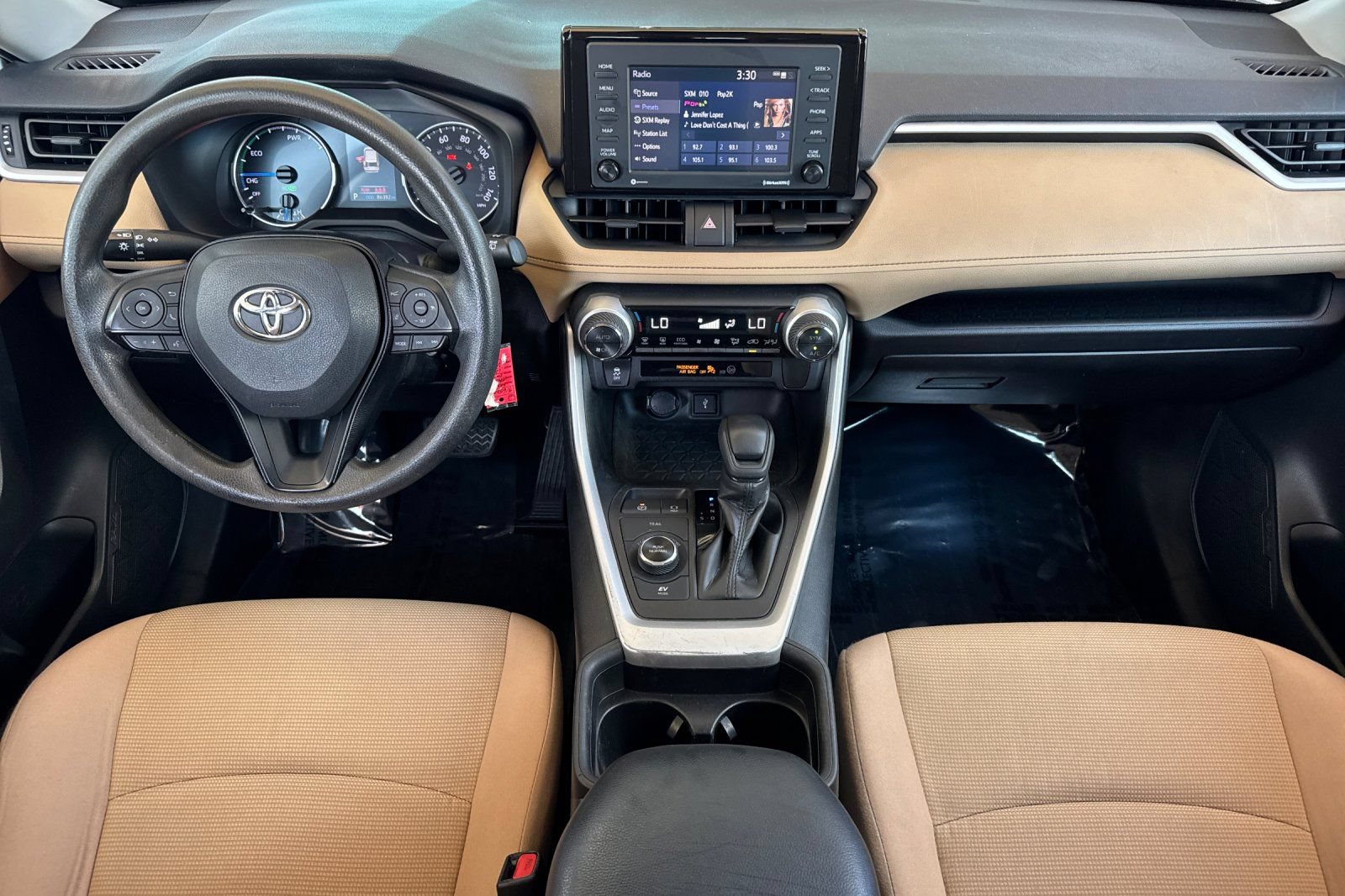 Certified 2021 Toyota RAV4 LE AWD/4WD image 17