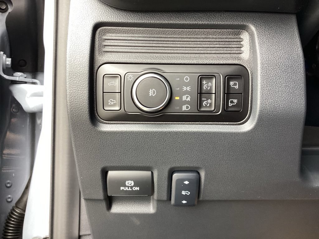 New 2026 Ford F250 Lariat w/ Black Appearance Package AWD/4WD image 72