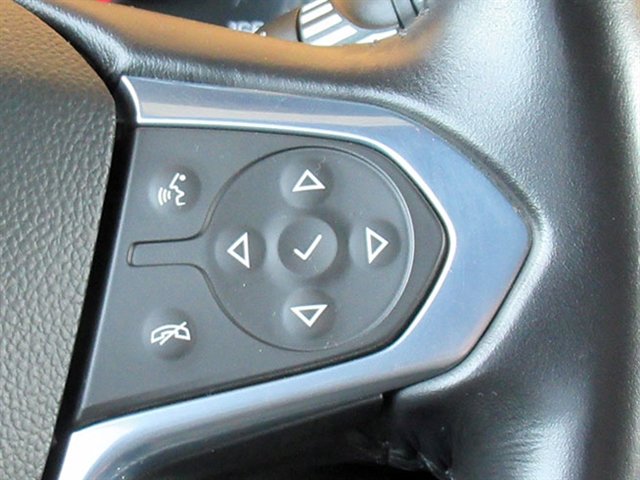 Used 2022 Chevrolet Traverse LT image 21