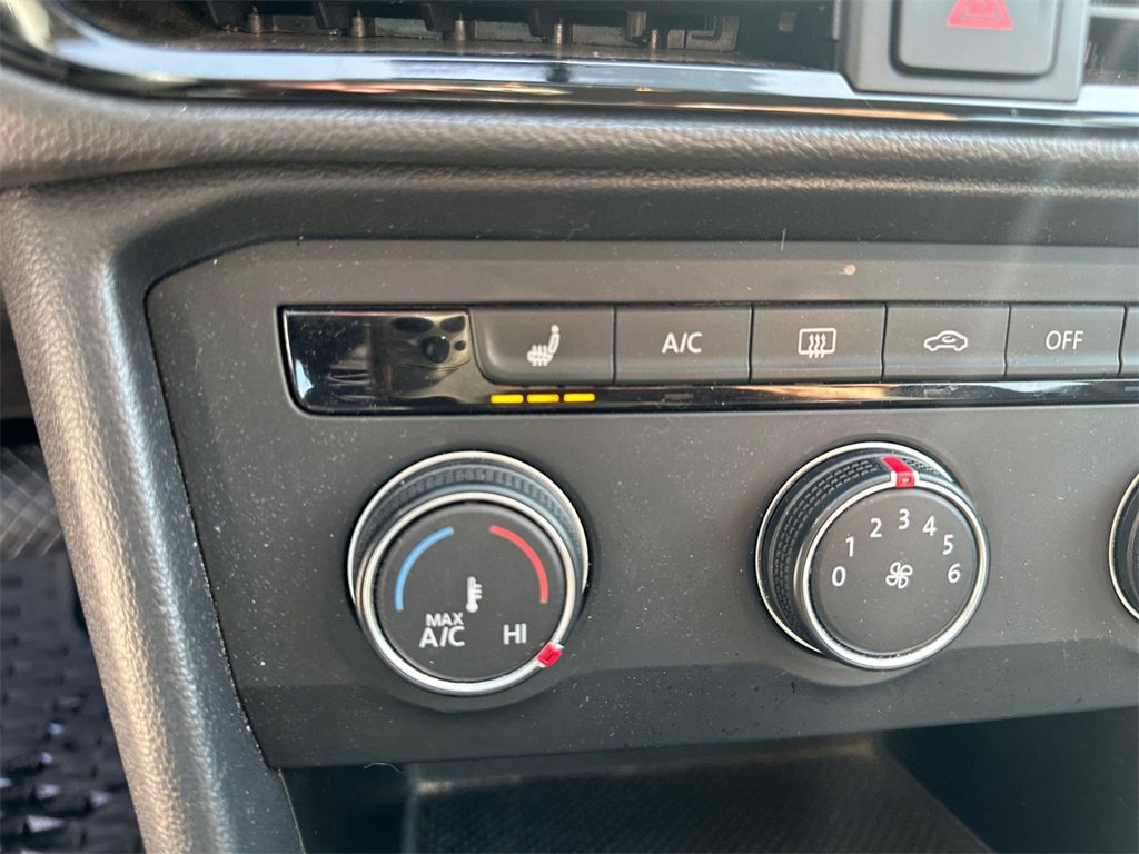 Used 2022 Volkswagen Taos S image 30