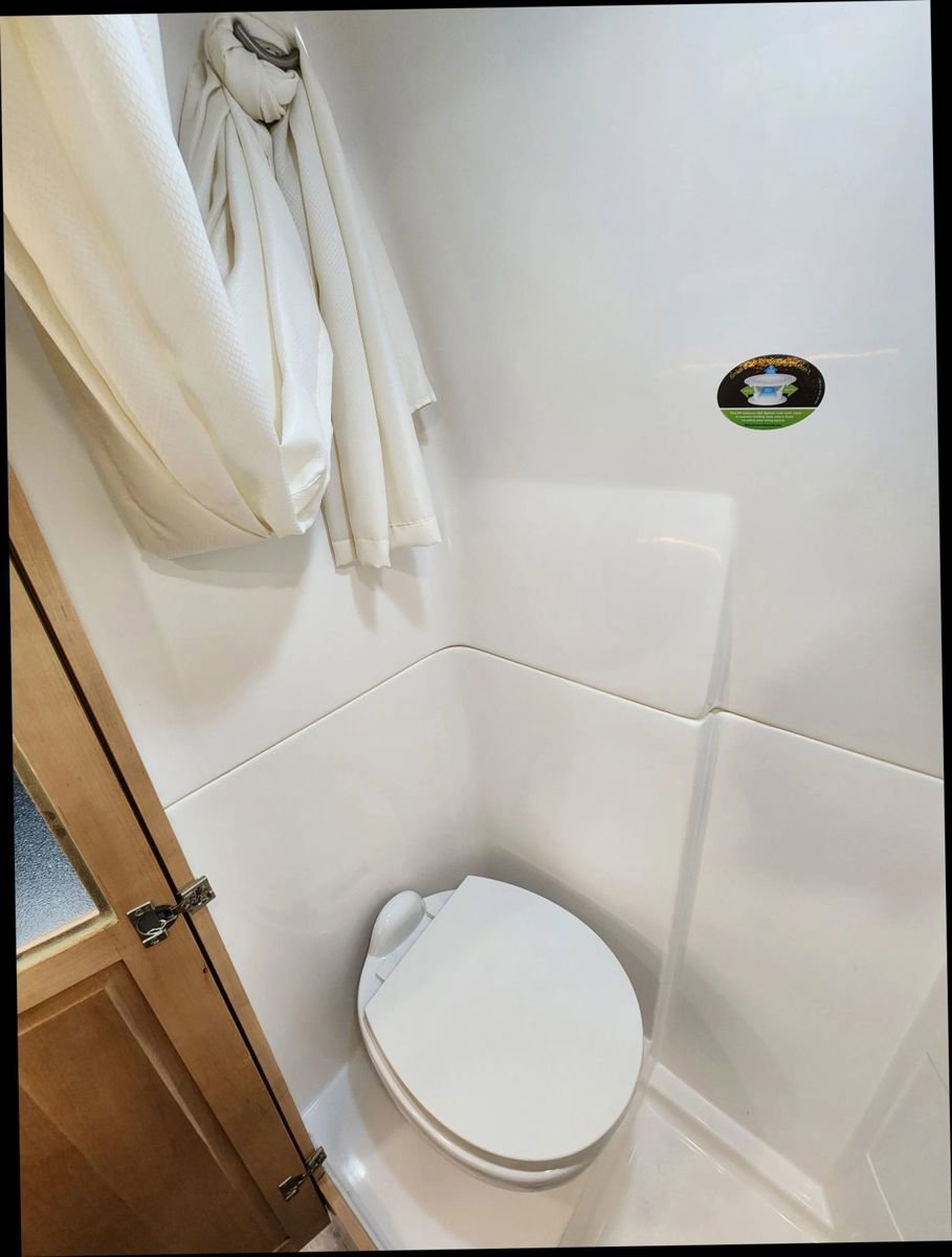 Used 2021 Mercedes-Benz Sprinter 3500 image 20