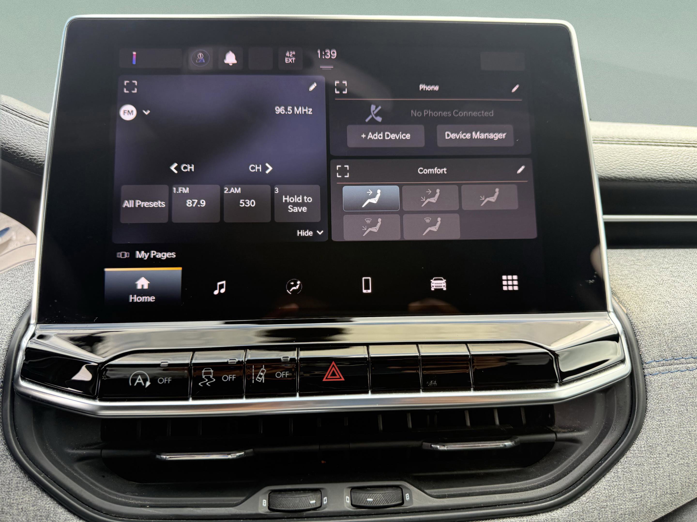 Used 2024 Jeep Compass Latitude image 20