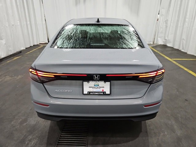 New 2025 Honda Accord SE image 4