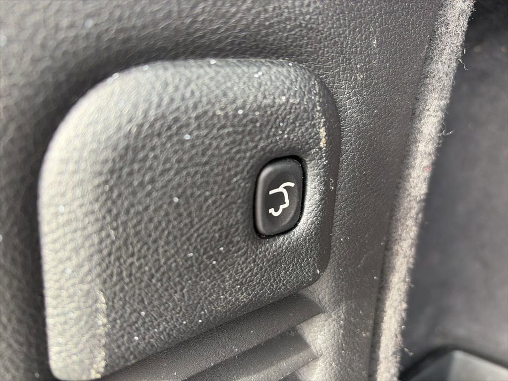 Used 2020 Dodge Durango R/T w/ Blacktop Package AWD/4WD image 9