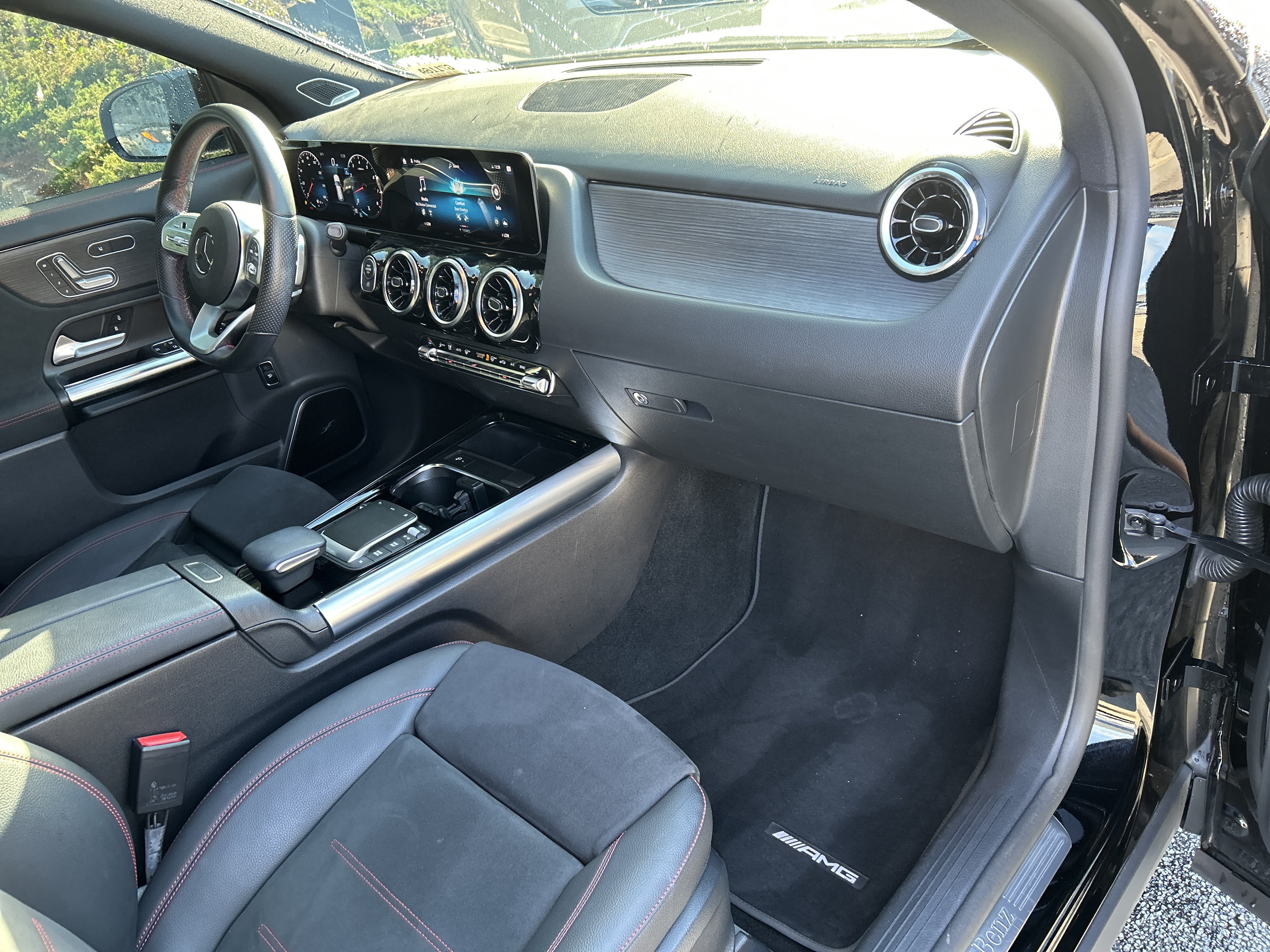 Certified 2021 Mercedes-Benz GLA 250 4MATIC image 47