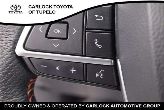 Used 2024 Toyota Sienna XSE FWD image 31