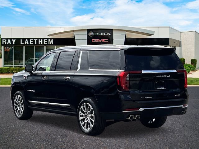 New 2026 GMC Yukon XL Denali w/ Denali Reserve Package image 3