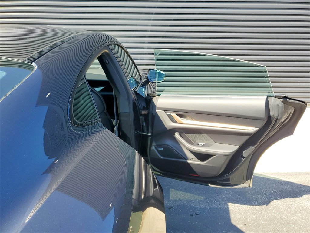 New 2025 Porsche Taycan 4S image 22