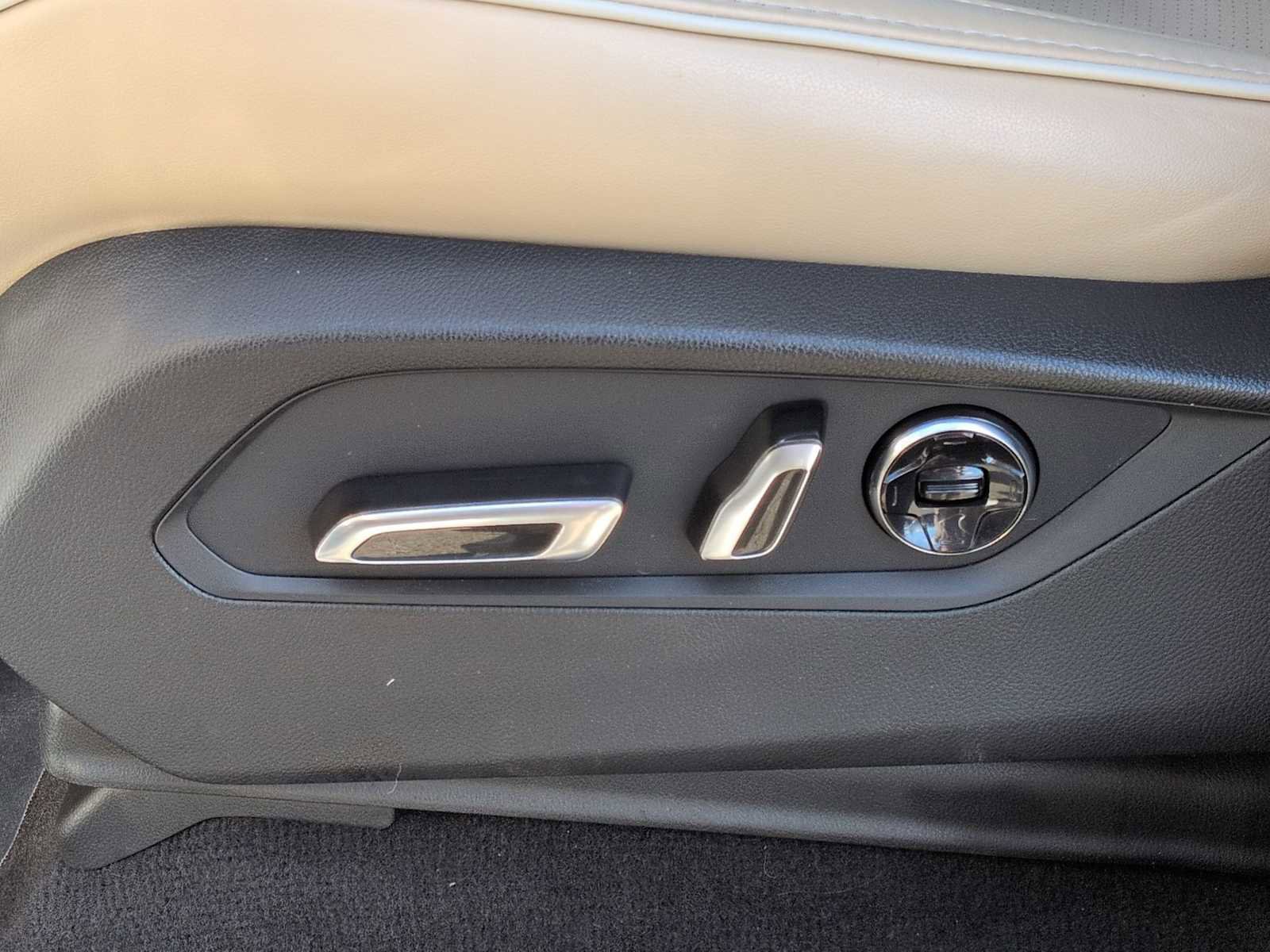 Used 2023 Acura MDX SH-AWD w/ Advance Package image 17