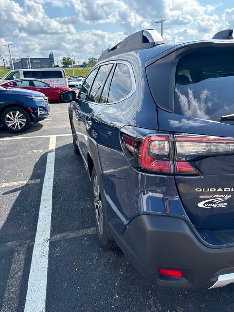 Used 2025 Subaru Outback Touring XT w/ Popular Package #2 AWD/4WD image 12