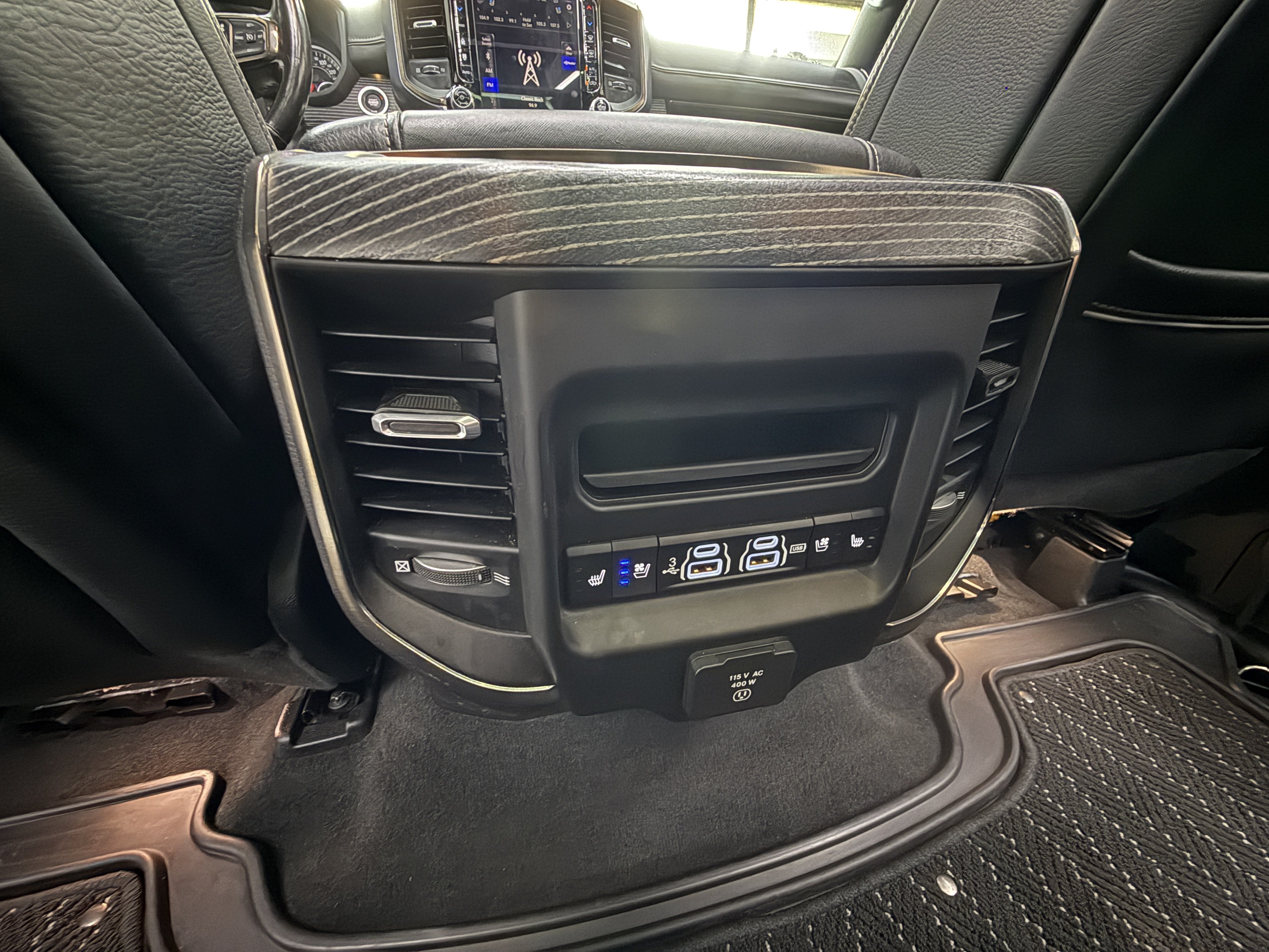 Used 2019 RAM 1500 Limited AWD/4WD image 27