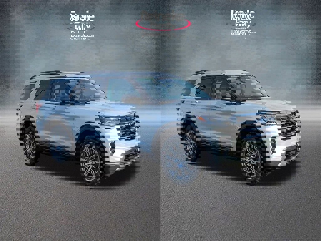 New 2026 Ford Explorer Active w/ Active Comfort Package image 3