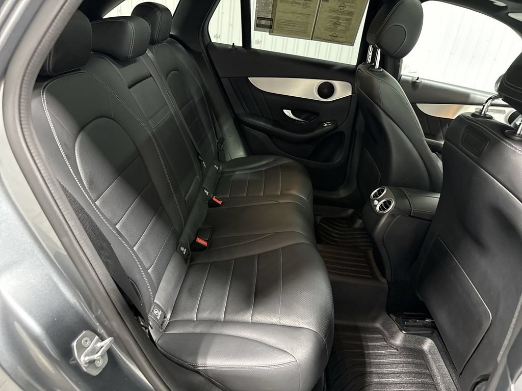 Used 2019 Mercedes-Benz GLC 300 image 28