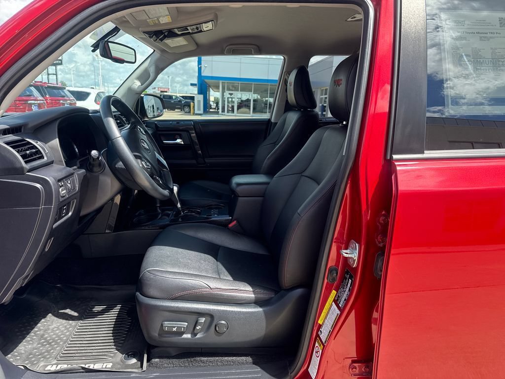 Used 2017 Toyota 4Runner TRD Pro AWD/4WD image 11