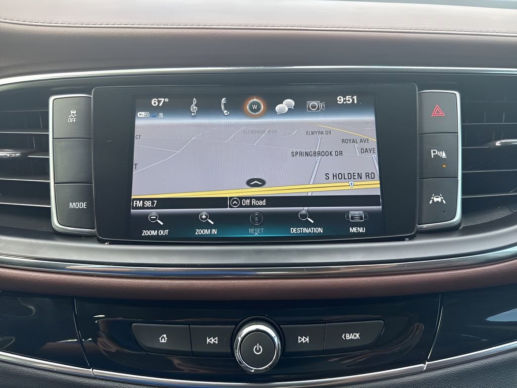 Used 2019 Buick Enclave Avenir w/ Avenir Technology Package image 22