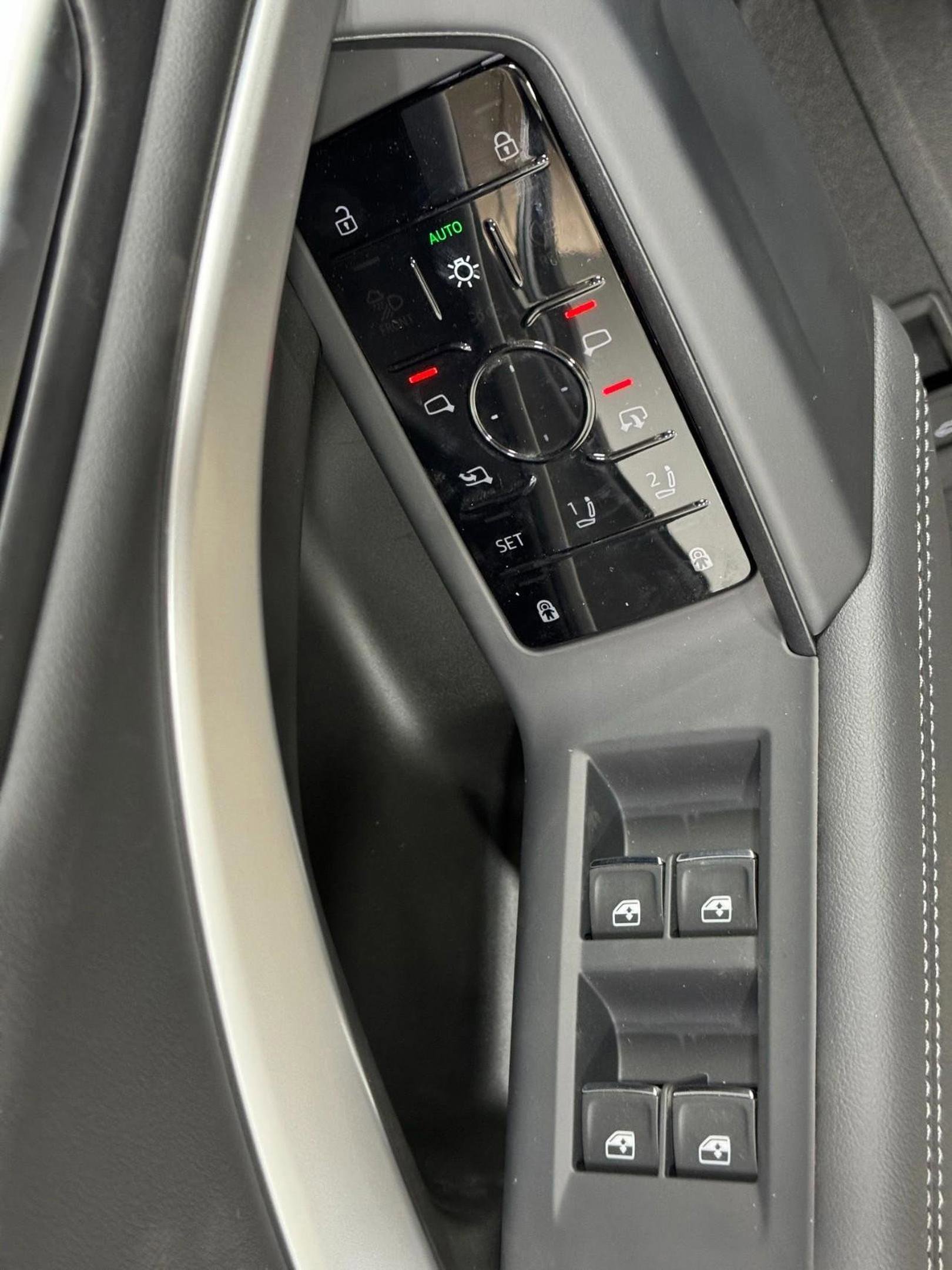 New 2025 Audi Q5 Premium image 23