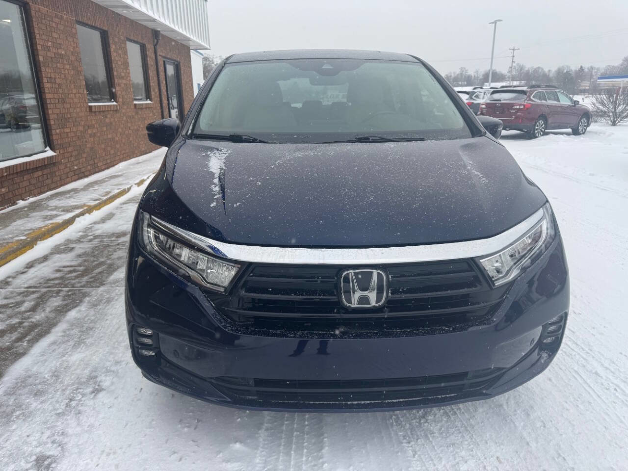 Used 2021 Honda Odyssey Touring image 3
