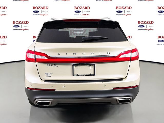 Used 2018 Lincoln MKX Reserve w/ Driver Assistance Package FWD image 7