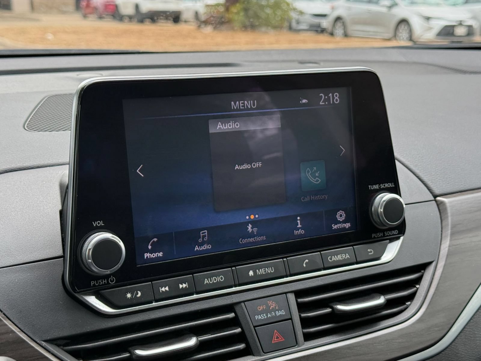 Used 2025 Nissan Altima 2.5 SV FWD image 16