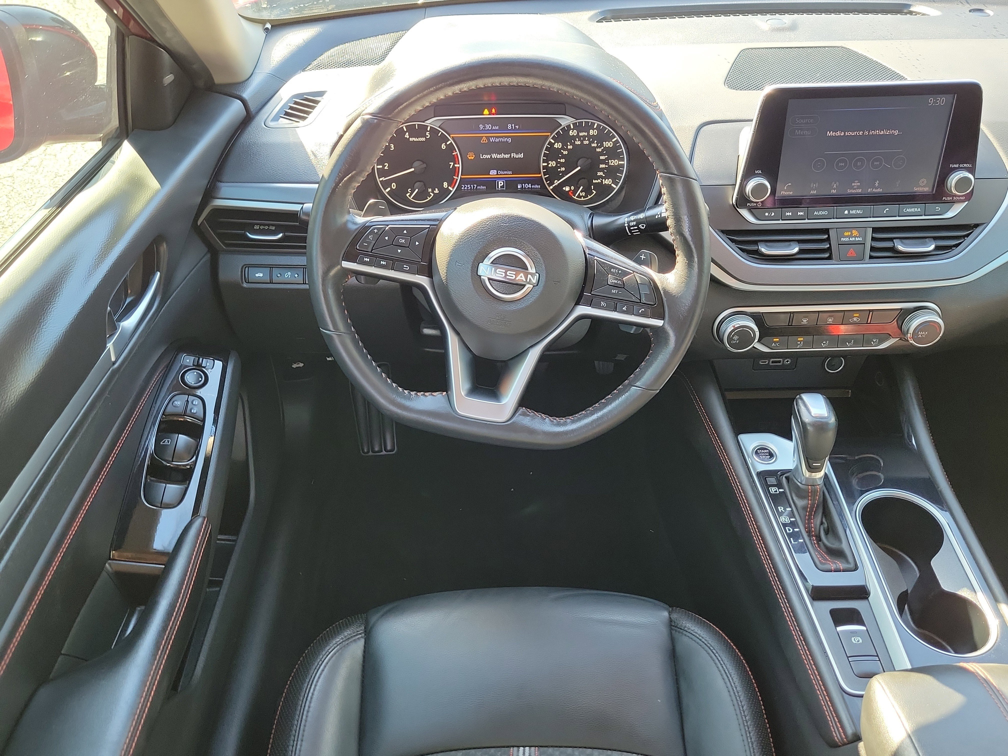 Used 2023 Nissan Altima 2.5 SR AWD/4WD image 16