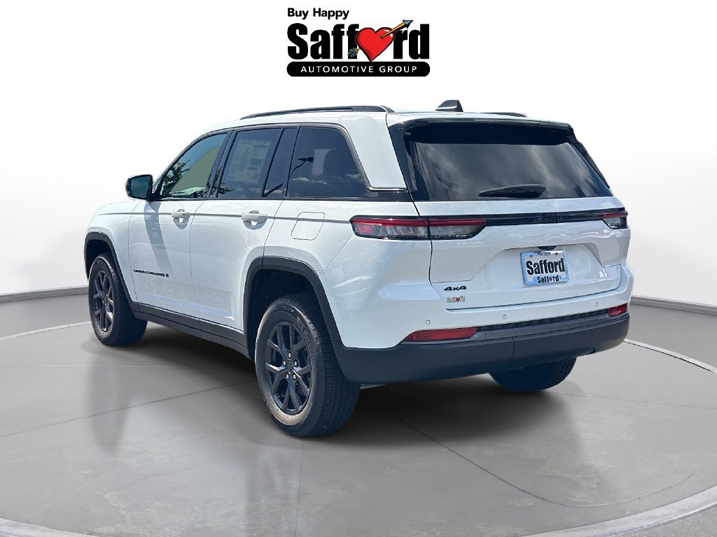 New 2027 Jeep Grand Cherokee Altitude AWD/4WD image 6