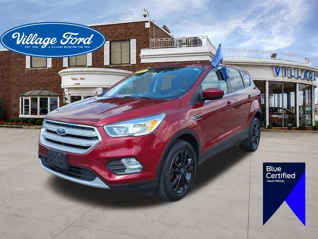 Certified 2019 Ford Escape SE AWD/4WD image 1