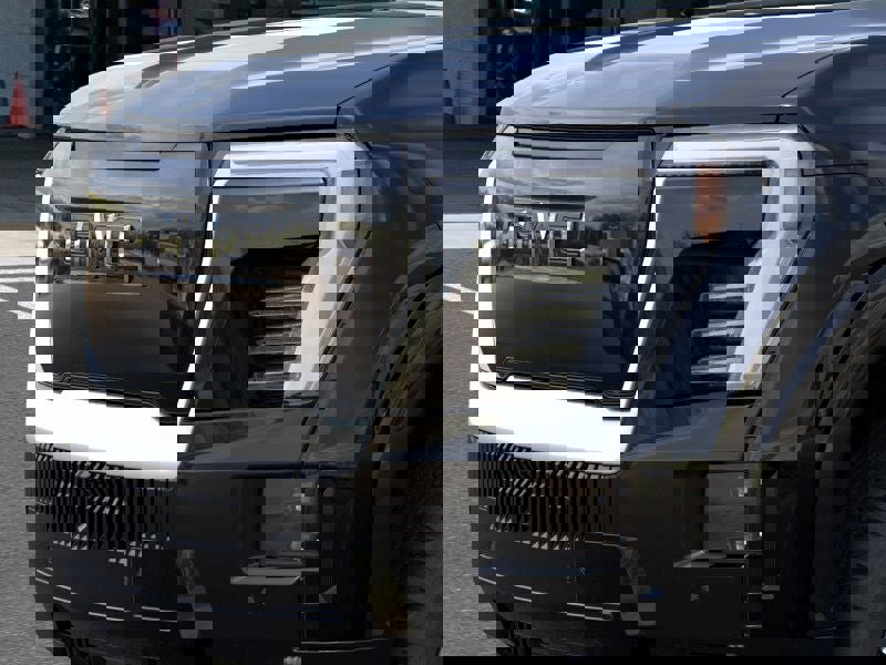 New 2025 GMC Sierra EV Denali image 16