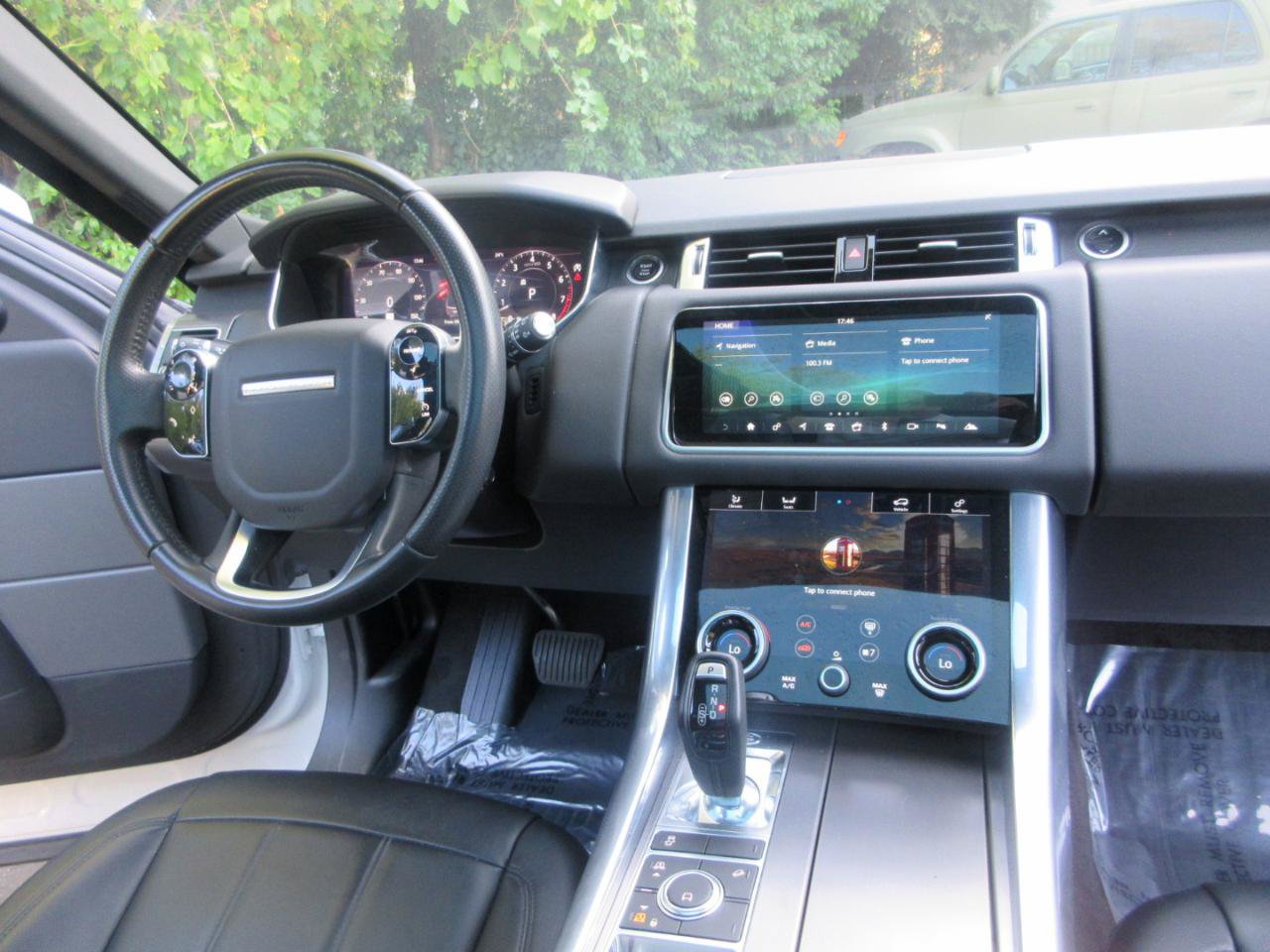 Used 2020 Land Rover Range Rover Sport SE AWD/4WD image 48