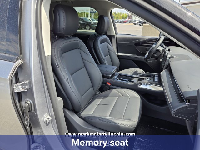 New 2026 Lincoln Nautilus Premier w/ Equipment Group 102A AWD/4WD image 15