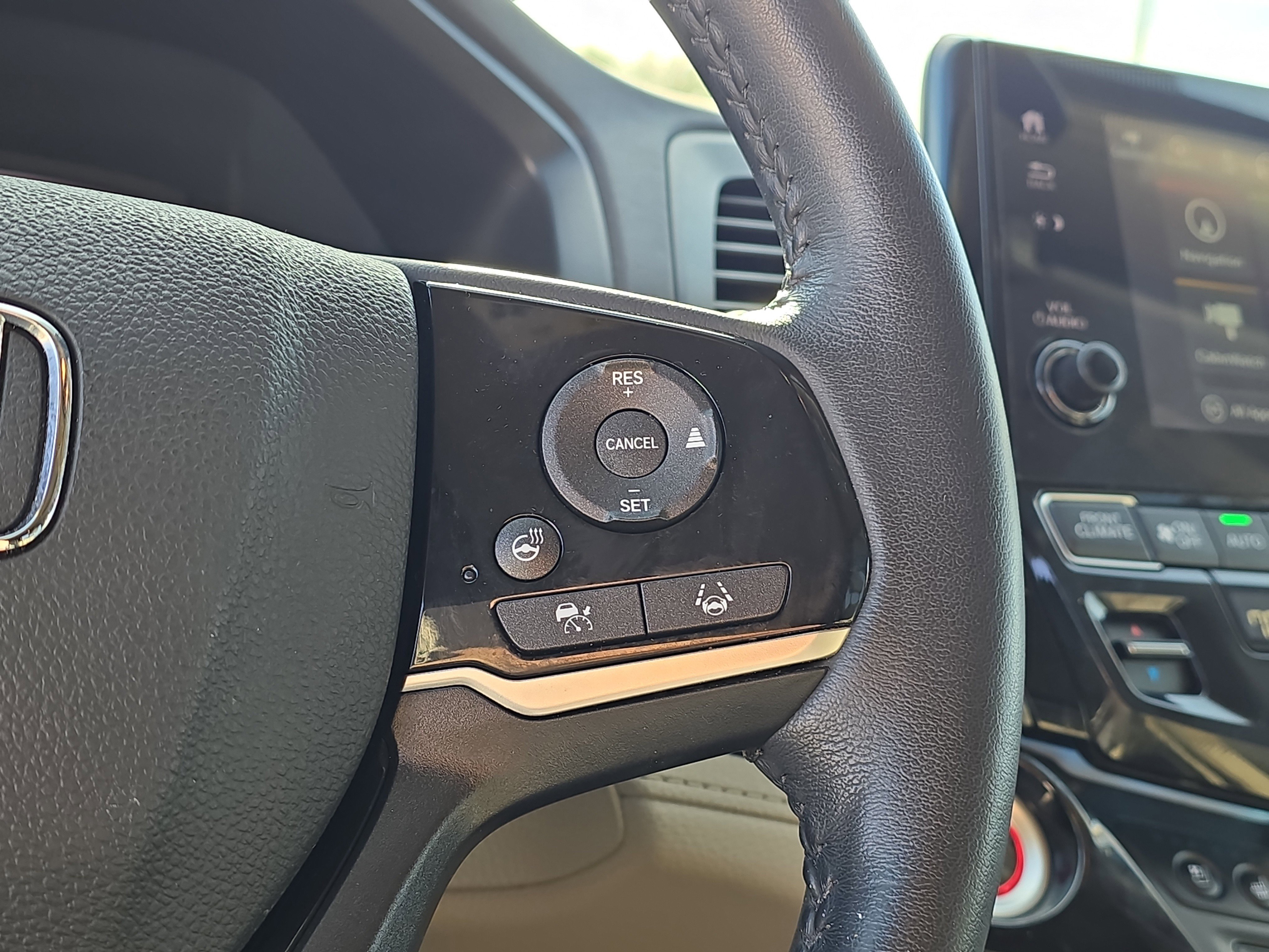 Used 2023 Honda Odyssey Elite image 27