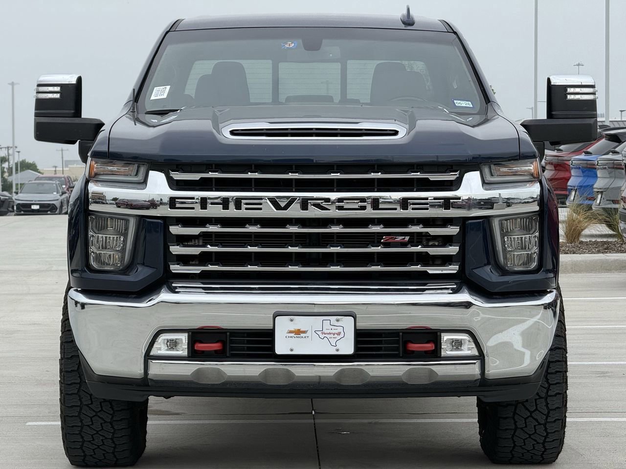 Used 2021 Chevrolet Silverado 2500 LTZ AWD/4WD image 7