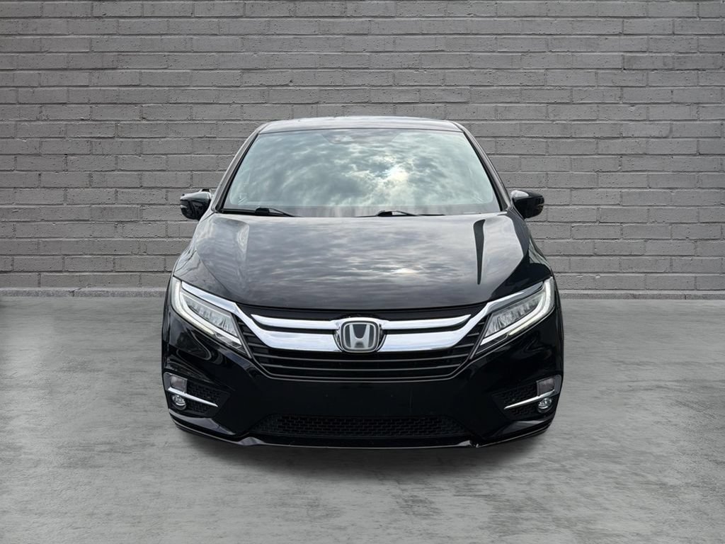 Used 2018 Honda Odyssey Elite image 2