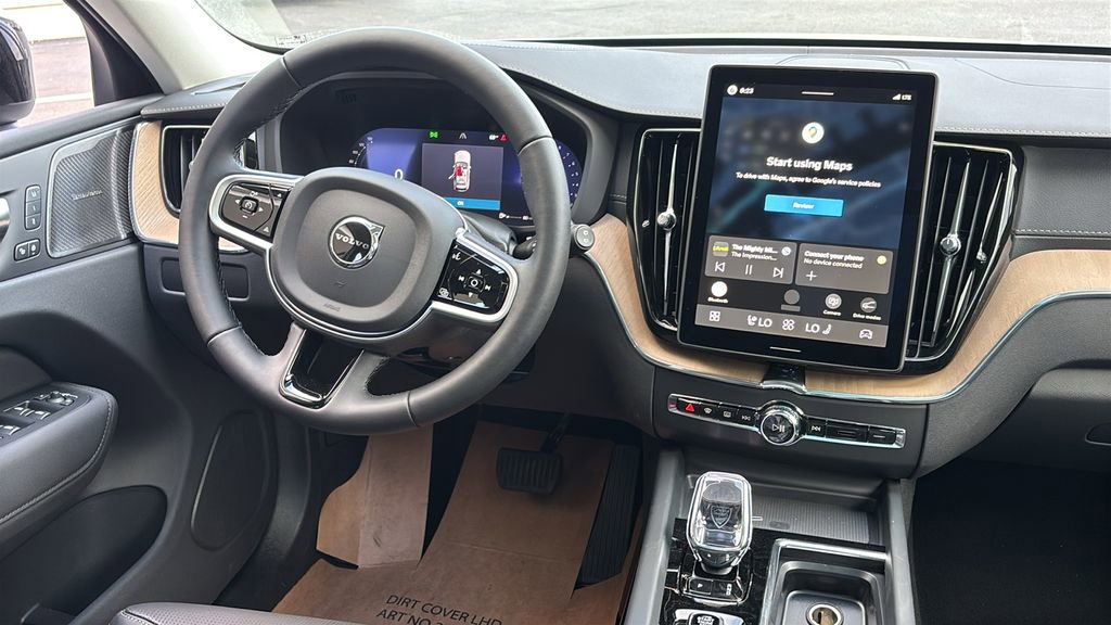 New 2026 Volvo XC60 B5 Ultra w/ Climate Package AWD/4WD image 7