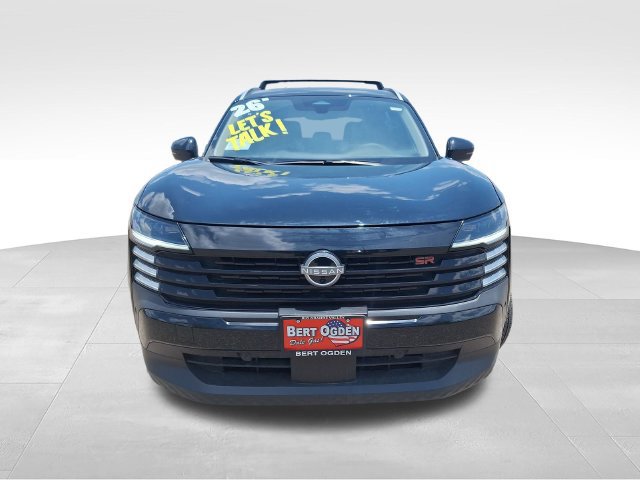 New 2026 Nissan Kicks SR w/ Cold Weather Package FWD image 2