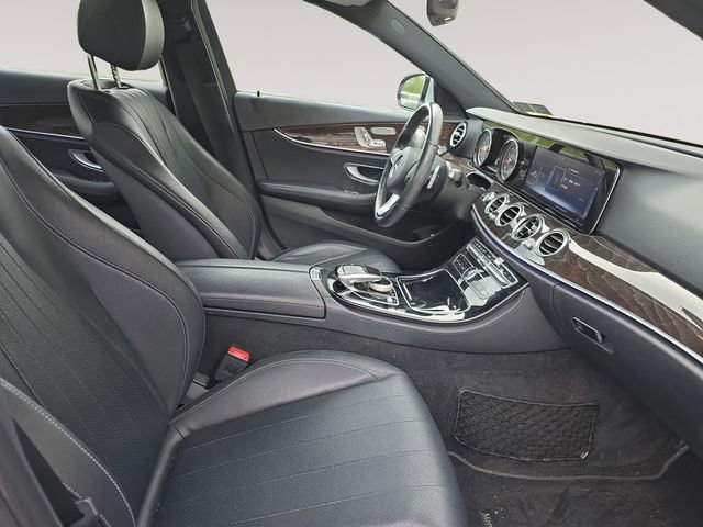 Used 2017 Mercedes-Benz E 300 4MATIC image 15