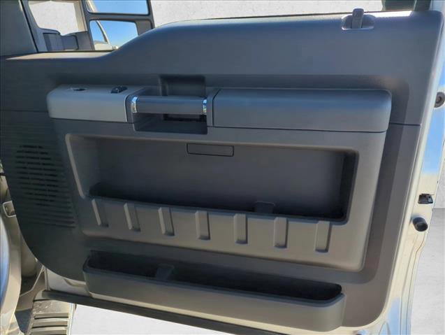Used 2012 Ford F250 Lariat w/ Lariat Interior Pkg image 23