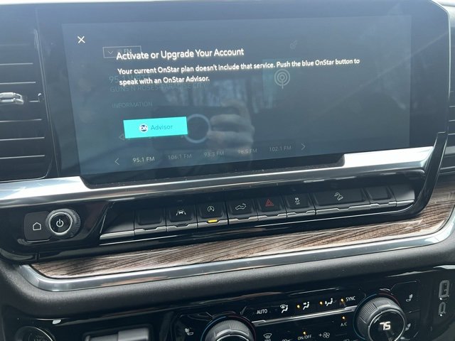 Used 2024 Chevrolet Silverado 1500 LT Trail Boss w/ Convenience Package II image 15