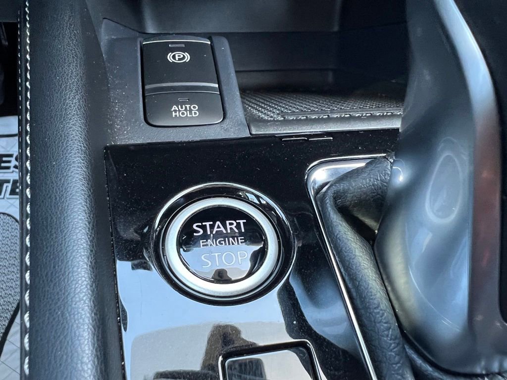 Used 2023 Nissan Kicks SV FWD image 24