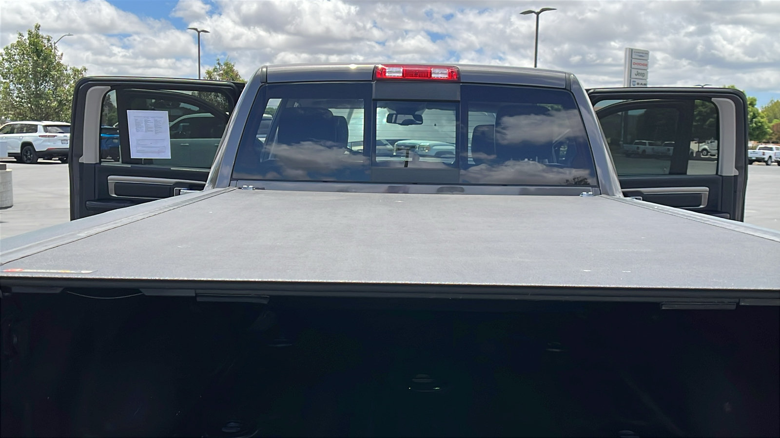 Used 2018 RAM 2500 Laramie w/ Sport Appearance Group AWD/4WD image 16