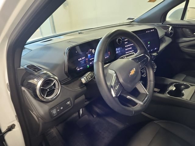 Used 2024 Chevrolet Blazer EV LT AWD/4WD image 16