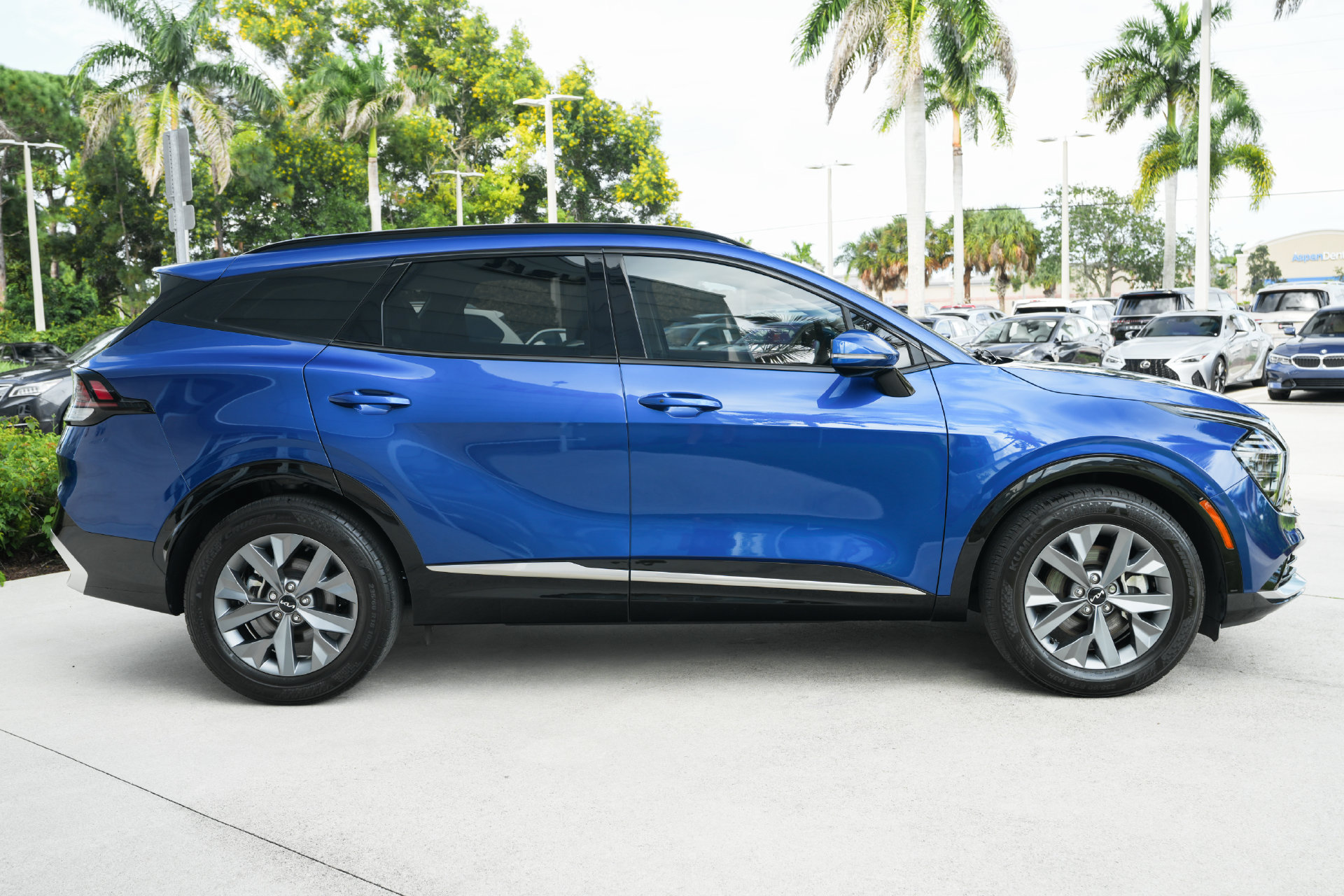 Used 2025 Kia Sportage SX FWD image 29