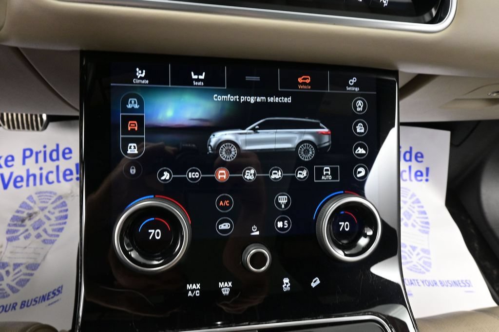Used 2018 Land Rover Range Rover Velar R-Dynamic HSE AWD/4WD image 39