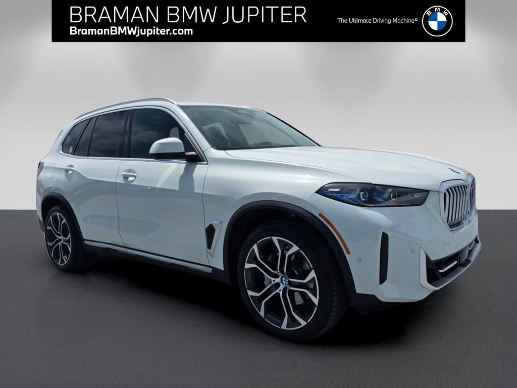 Used 2025 BMW X5 sDrive40i w/ Parking Assistance Package RWD image 1