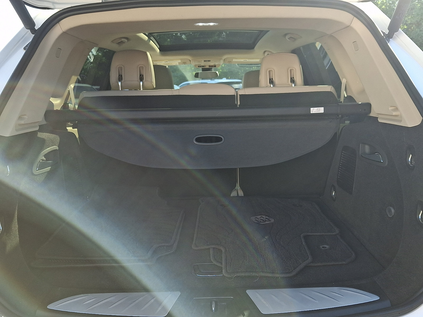 Certified 2017 Buick Envision Premium w/ Driver Confidence Package AWD/4WD image 27