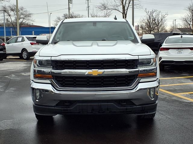 Used 2017 Chevrolet Silverado 1500 LT w/ All Star Edition image 19