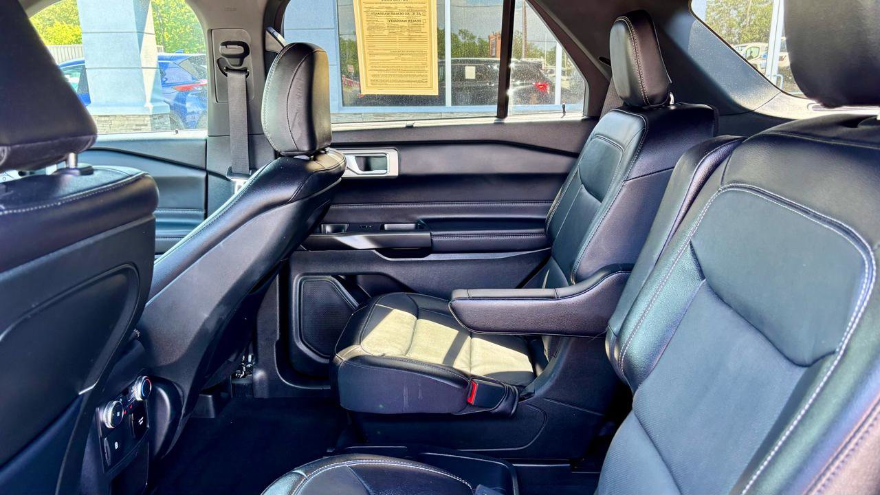 Used 2020 Ford Explorer Limited AWD/4WD image 18