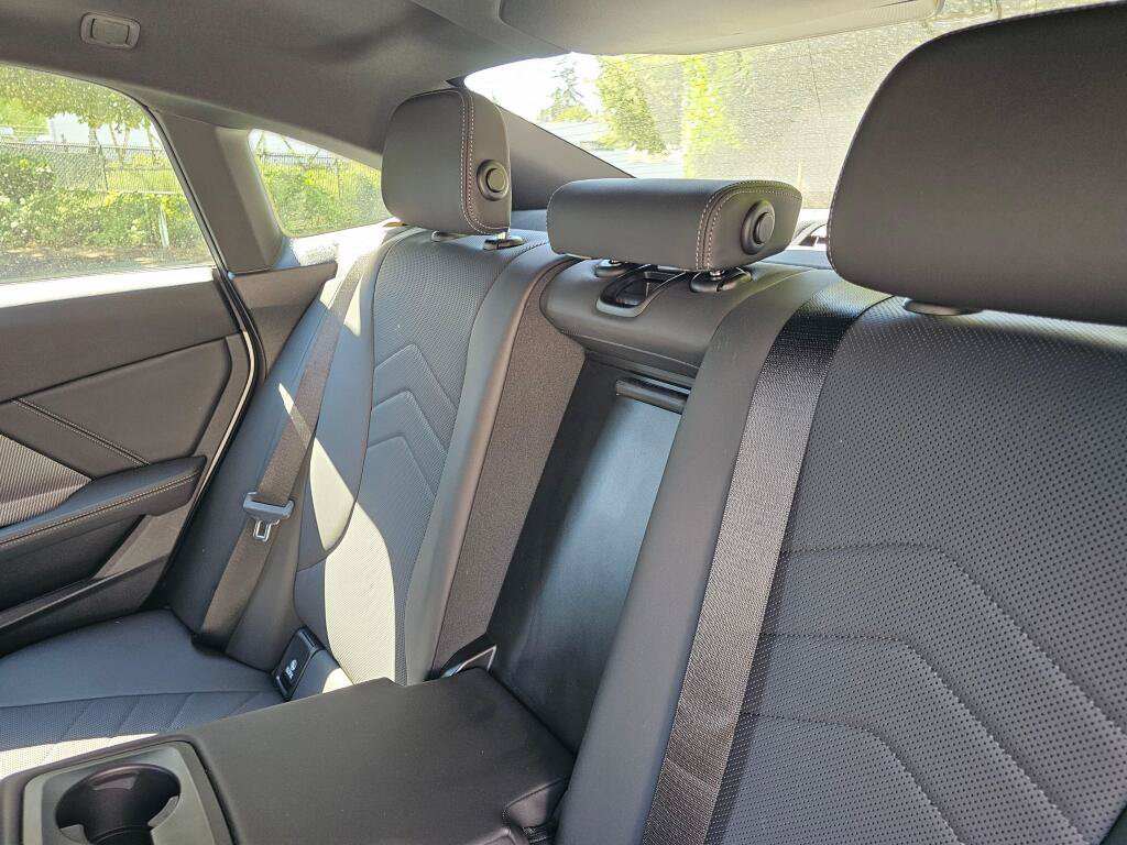 Used 2025 BMW 228i xDrive AWD/4WD image 21