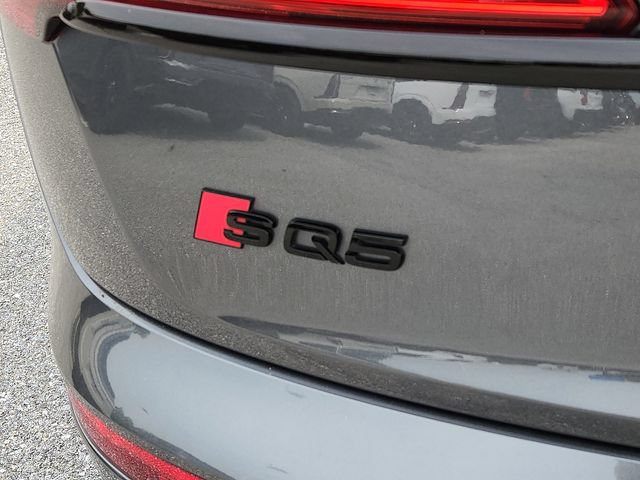Used 2024 Audi SQ5 Prestige w/ Prestige Package AWD/4WD image 31